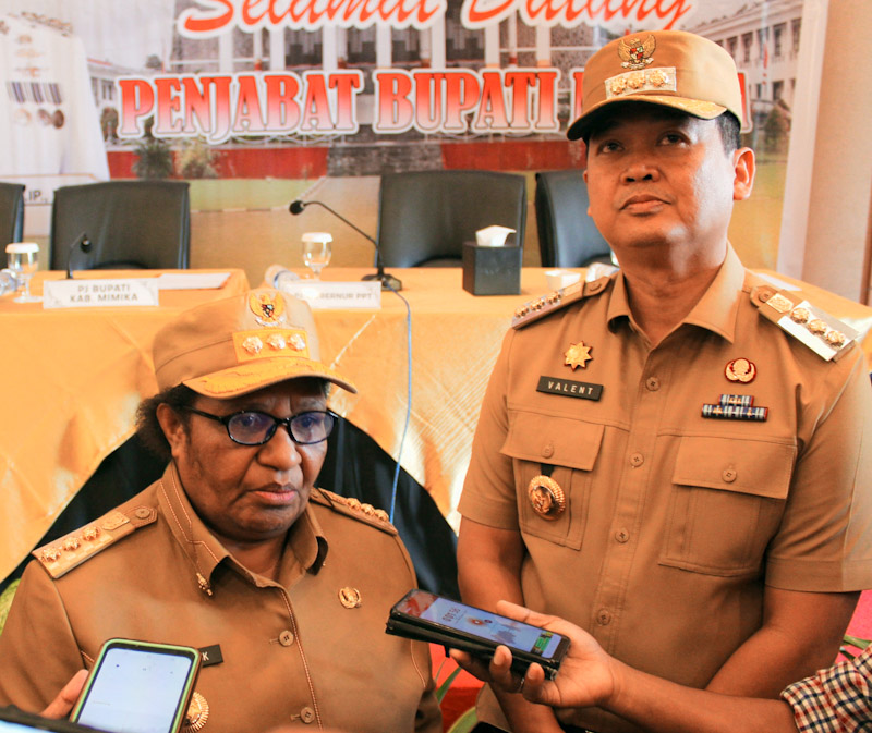 Pemprov Papua Tengah Gelar Pertemuan Perdana Pj Bupati Mimika dan Pemkab Mimika 3 PSX 20230626 160836