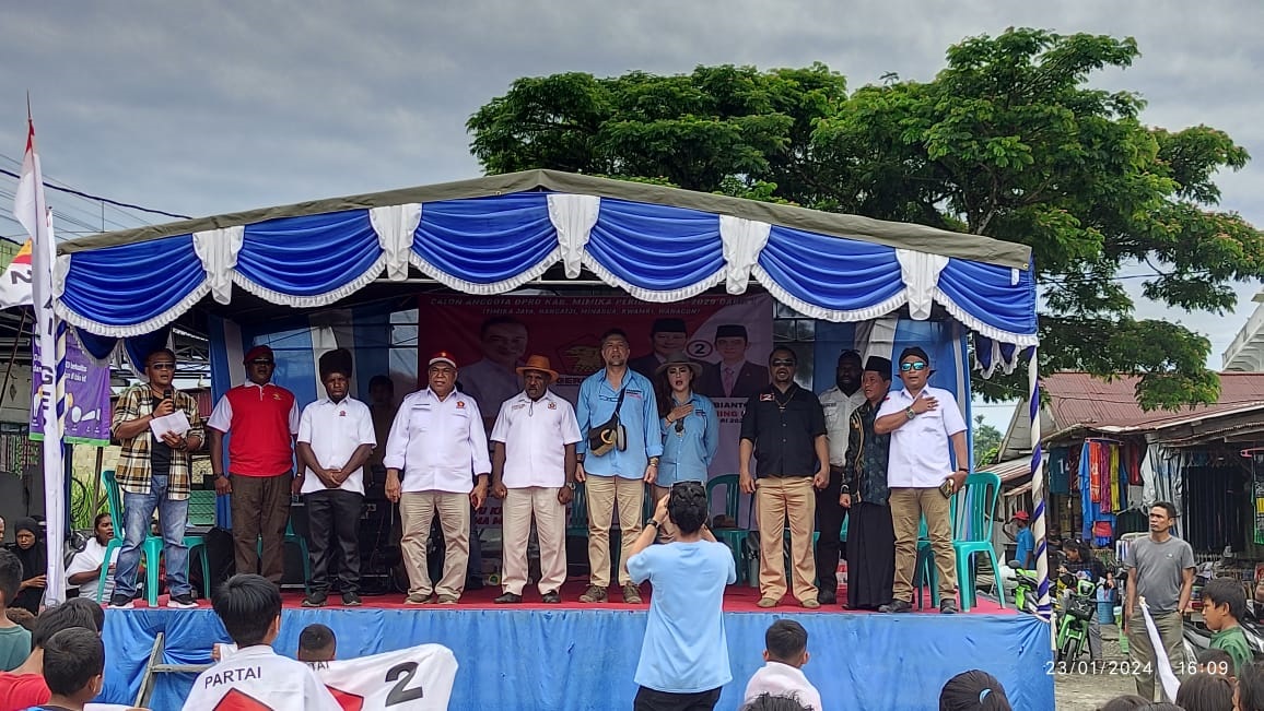 Maju mencalonkan diri sebagai Anggota DPRD Mimika dari Partai Gerakan Indonesia Raya (Gerindra), Supriyanto Teguh Sukma,