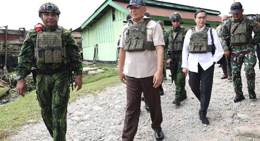 Kunjungan Menteri Pertahanan Sjafrie Sjamsoeddin serta Menteri Keuangan Sri Mulyani Indrawati ke Kabupaten Nduga, Papua Pegunungan