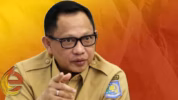 Viralnya petisi 17+8 atau 17 tuntutan rakyat di internet membuat Menteri Dalam Negeri (Mendagri) RI Tito Karnavian cepat-cepat merespons